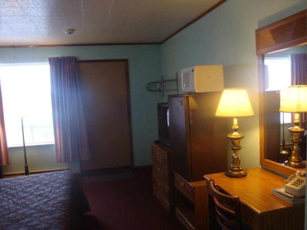 Currys Motel By Oyo Saginaw Mi Pokoj fotografie